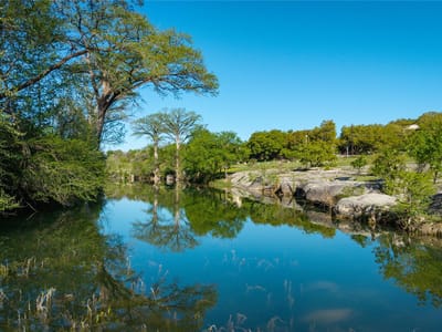 Property photo 4 at 107 Edgewater DR - Campfire 2 Edgewater, Wimberley, TX