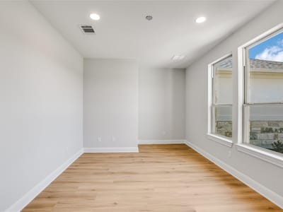 Primary bedroom at 107 Ethan LN - 3 bed 2 bath home