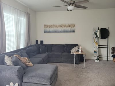 Primary bedroom at 107 Gemsbok RD - 3 bed 2 bath home