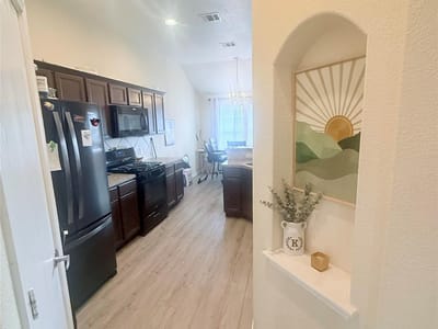 Primary bedroom at 107 Jim Dandy DR - 3 bed 2 bath home