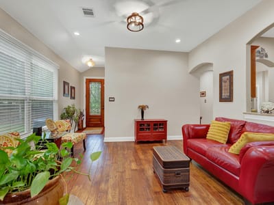 Property photo 5 at 107 Nanakuli - 3 bed 2 bath home