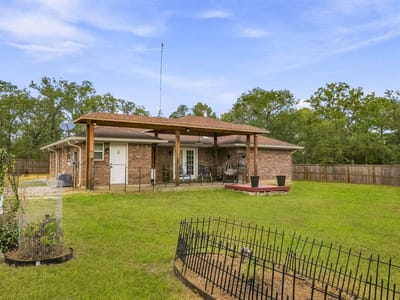 Property photo 4 at 107 Turner LN - 3 bed 2 bath home