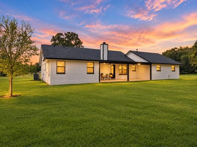 Property photo 3 at 1070 Lonesome TRL - 4 bed 2 bath home