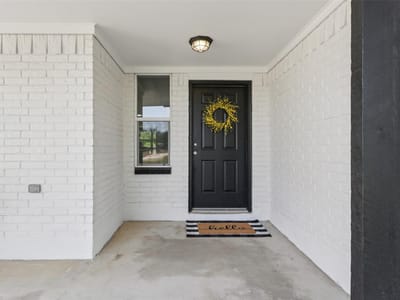 Property photo 5 at 1070 Lonesome TRL - 4 bed 2 bath home
