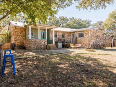 Kitchen at 1071 Rolling Hills DR - 3 bed 2 bath home