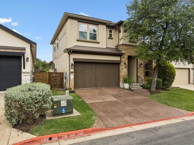 Property photo 2 at 10711 Twisted Elm DR - 4 bed 2 bath home
