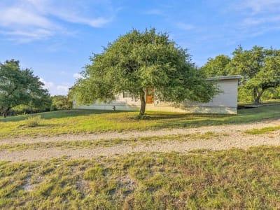 Photo 4 of 37 at 10720 Signal Hill RD - Austin, Austin, TX