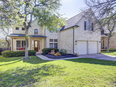 Living area at 10740 Bramblecrest DR - 5 bed 3 bath home