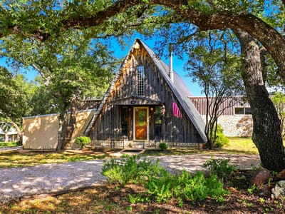 Primary bedroom at 108 County Road 139C - 2 bed 2 bath home