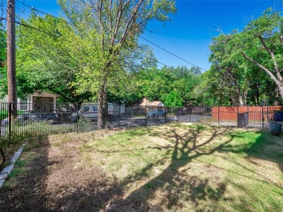 Property photo 2 at 108 E 46th ST - 3 bed 2 bath home