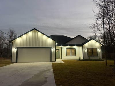 Primary bedroom at 108 Keahi CT - 4 bed 2 bath home