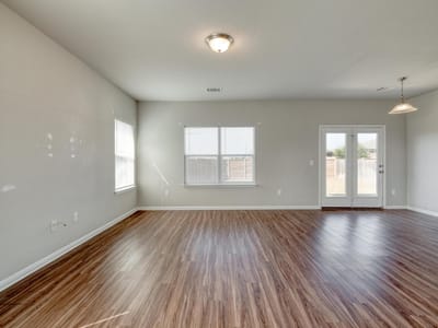 Property photo 3 at 108 Kleberg CT - 4 bed 2 bath home