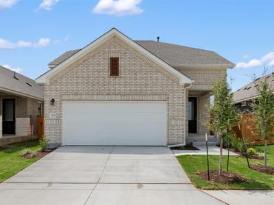 Living area at 108 Lions Tail CV - 4 bed 2 bath home