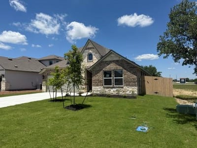 Kitchen at 108 Mathew St - 4 bed 3 bath home