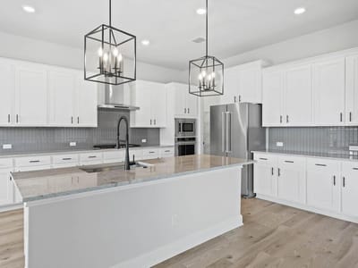 Property photo 3 at 108 Nandina PATH - 4 bed 3 bath home