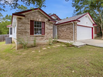 Property photo 3 at 108 Songbird CT - 3 bed 2 bath home