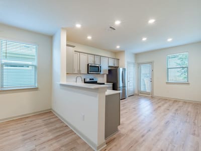 Property photo 4 at 10801 Meris LN - 3 bed 2 bath home