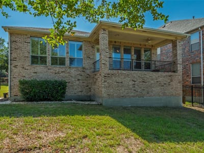 Photo 4 of 39 at 10804 Enclave Vista CV - 3 bed 2 bath home