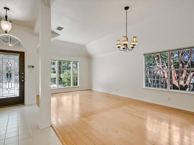 Property photo 2 at 10817 Redmond RD - 3 bed 2 bath home
