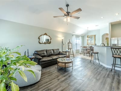 Property photo 4 at 1089 Hot Spring VLY - 3 bed 2 bath home