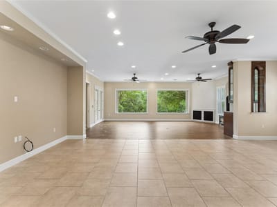 Living area at 109 Crystal Springs Dr - 3 bed 2 bath home