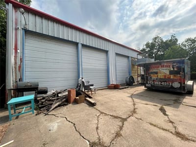 Kitchen at 109 E 11TH St - T13SG-Service Garage-taylor, Taylor, TX