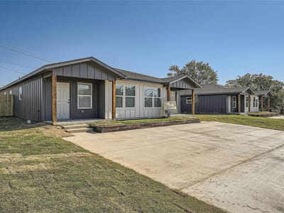 Living area at 109 Fisher St Unit #BLD 109, 111, 113 - MP Estates, Elgin, TX