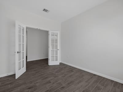 Primary bedroom at 109 Gentry Creek LN - 2 bed 2 bath home