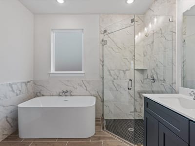 Property photo 3 at 109 Little Tenina TRL - 3 bed 3 bath home