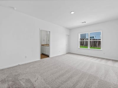 Primary bedroom at 109 McLintock Rd - 5 bed 3 bath home