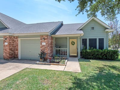 Property photo 2 at 109 Prairie Springs CV - 2 bed 2 bath home
