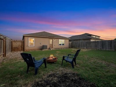 Primary bedroom at 109 Proclamation Ave - 3 bed 2 bath home