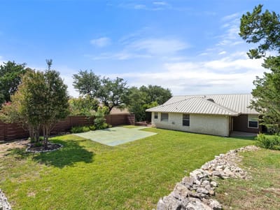 Property photo 4 at 109 Schooner DR - 3 bed 2 bath home