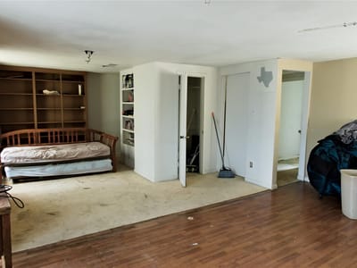 Living area at 109 Wayside DR - 3 bed 2 bath home
