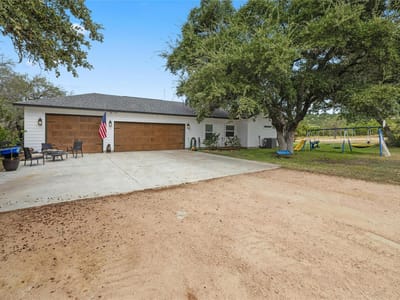 Kitchen at 1090 County Road 334 - 3 bed 2 bath home