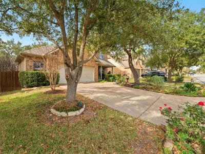 Kitchen at 10900 Sky Rock DR - 3 bed 3 bath home
