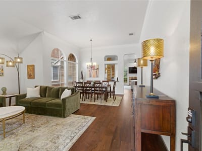Living area at 10905 Grassmere Ct - 4 bed 2 bath home