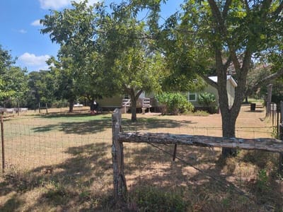 Photo 2 - 10905 S. FM 1915 FM 1915 Highway Photo 2 of 17 at 10905 S. FM 1915 FM 1915 Highway - 3 bed 2 bath home