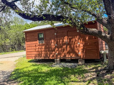 Property photo 4 at 1092 Willow DR - 3 bed 2 bath home