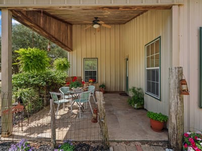 Primary bedroom at 10996 Cr 311 - 2 bed 2 bath home