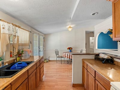 Living area at 110 Belinda LN - 4 bed 2 bath home