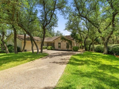 Property photo 4 at 110 Blue Jay DR - 3 bed 2 bath home