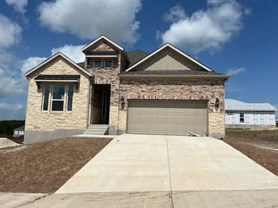 Living area at 110 Cancho Hill DR - 4 bed 3 bath home