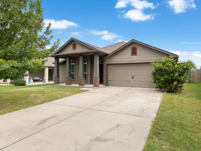 Living area at 110 Denton Dr - 3 bed 2 bath home