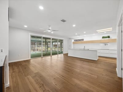 Primary bedroom at 110 Hale Ct - 2 bed 2 bath home