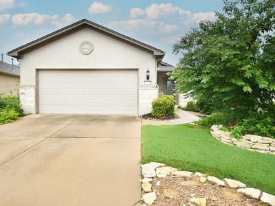 Property photo 4 at 110 Huntsville CV - 2 bed 2 bath home