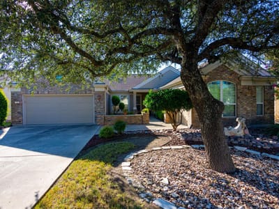 Living area at 110 Lampasas Pass - 4 bed 2 bath home