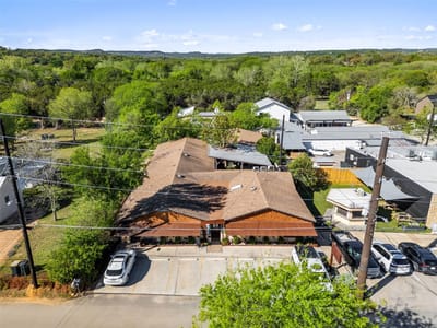 Living area at 110 Oak DR - Amasa Turner Surv #1 Abs 461, Wimberley, TX