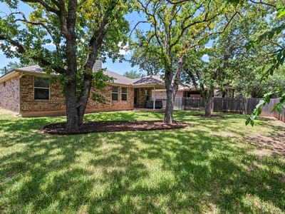 Primary bedroom at 110 Walnut Creek DR - 3 bed 2 bath home