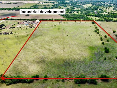 Primary bedroom at 1100-1150 County Road 308 Unit #1100-1150 - I, Ii, Jarrell, TX